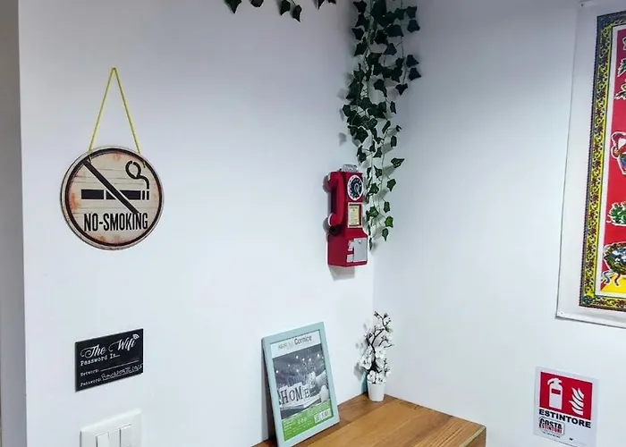 Roccaforte House - *